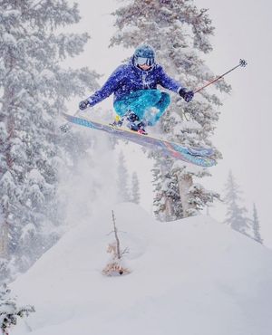 Image post by @j_skis on Instagram