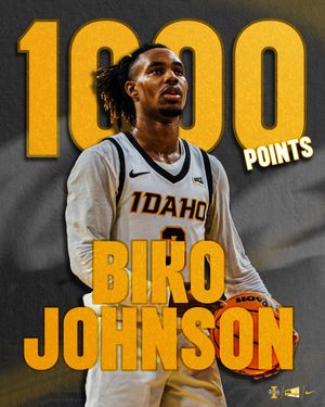 Image post by @vandalhoops on Instagram