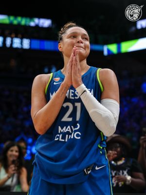 Image post by @minnesotalynx on Instagram