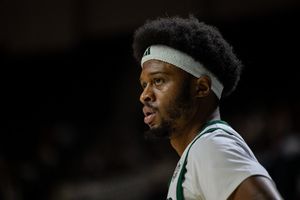 Image post by @OhioMBasketball on Twitter