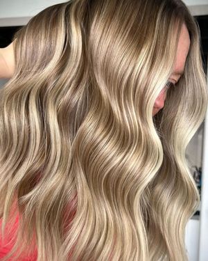 Image post by @behindthechair_com on Instagram