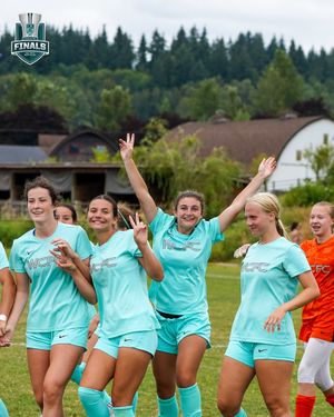 Image post by @ecnlgirls on Instagram