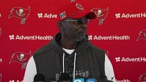 Video post by @buccaneers on YouTube