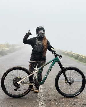 Image post by @esigrips on Instagram