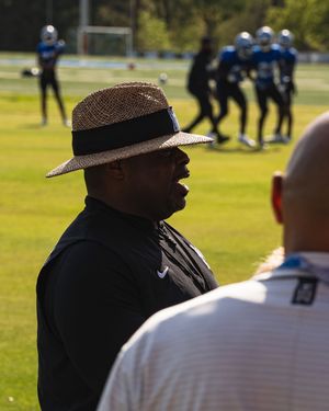 Image post by @memphisfootball on Instagram