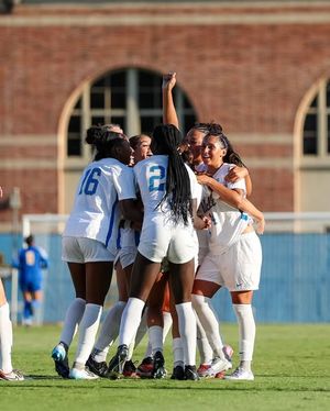 Image post by @uclawsoccer on Instagram