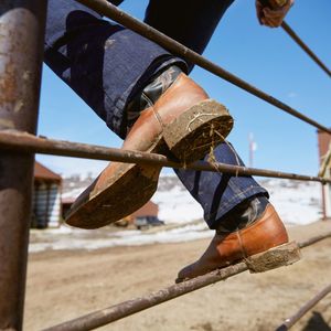 Image post by @justinboots_ on Instagram