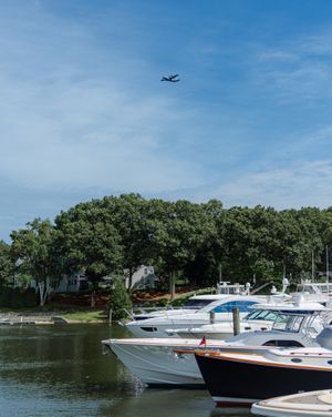 Image post by @islandcovemarinact on Instagram