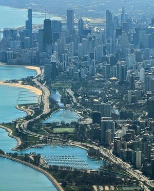 Image post by @chicago.explore on Instagram