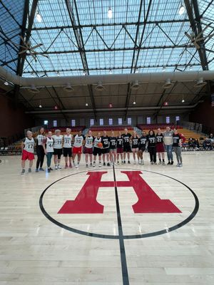 Image post by @HarvardWBB on Twitter
