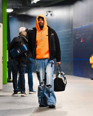 Image post by @nflafrica on Instagram