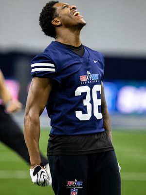 Image post by @uiw_football on Instagram