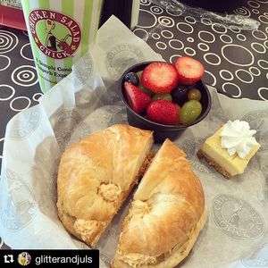 Image post by @chickensaladchick on Instagram