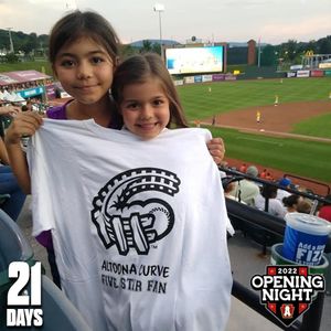 Image post by @altoonacurve on Instagram