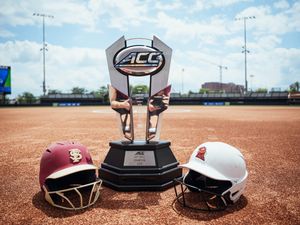 Image post by @fsusoftball on Instagram