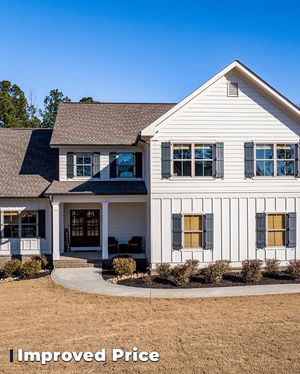 Image post by @woodallrealtygroup on Facebook