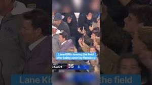 Video post by @bleacherreport on YouTube