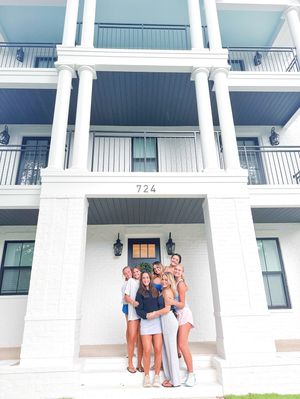 Image post by @uachiomega on Instagram