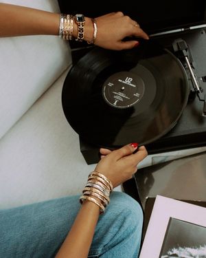Image post by @nataliabryant on Instagram