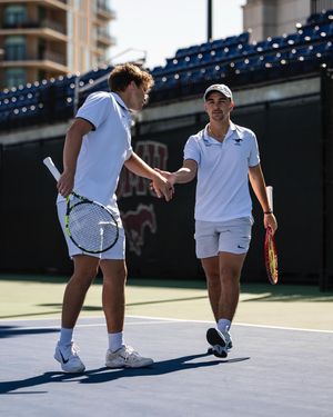 Image post by @smumtennis on Instagram