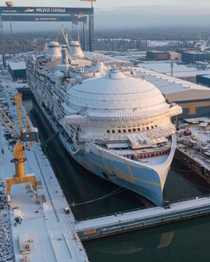 Image post by @theworldofcruiseships on Instagram