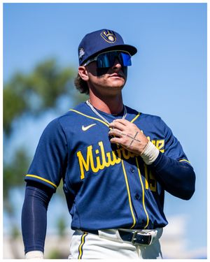 Image post by @mlbazfallleague on Instagram