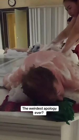 Video post by @vivalastool on TikTok