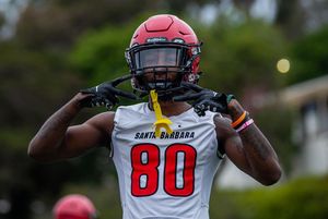 Image post by @zoeneumer on Instagram