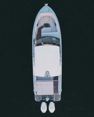 Image post by @aviaraboats on Instagram