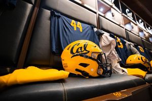 Image post by @cal_football on Instagram