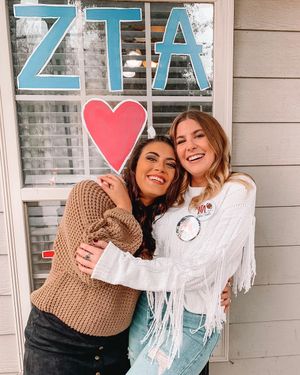 Image post by @alabama_zta on Instagram