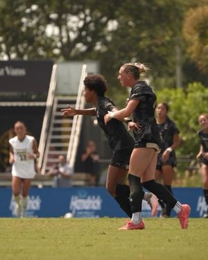 Image post by @cofcwsoc on Instagram