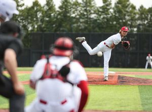 Image post by @NIU_Baseball on Twitter