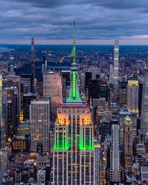 Image post by @empirestatebldg on Instagram