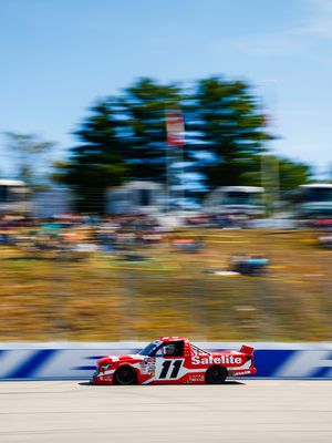 Image post by @nhms on Instagram