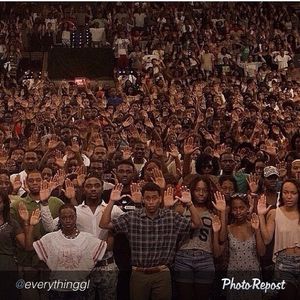 Image post by @angelarye on Instagram
