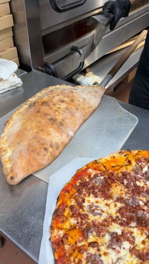 Image post by @burattinopizza on Instagram