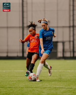 Image post by @ecnlgirls on Instagram