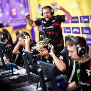 Image post by @fazeclan on Instagram