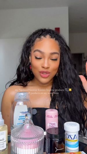 Video post by @enashaolivia on Facebook