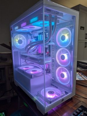 Image post by @microcenter on Instagram