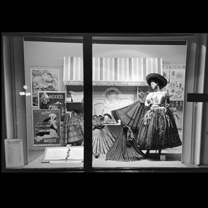 Image post by @toronto_archives on Instagram