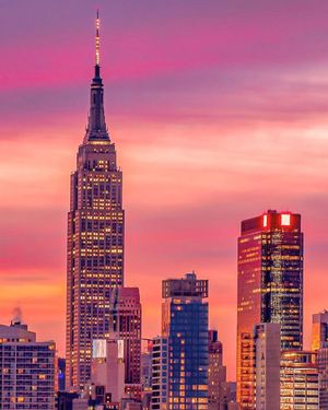 Image post by @empirestatebldg on Instagram