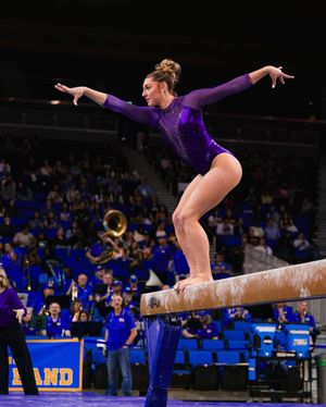 Image post by @uwgymnastics on Instagram