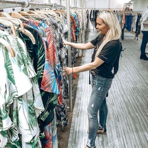 Image post by @shopfillyflair on Instagram