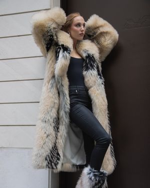 Image post by @dillards on Instagram