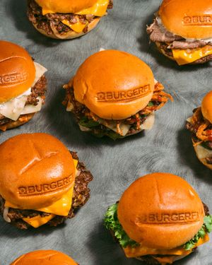 Image post by @burgerfi on Instagram