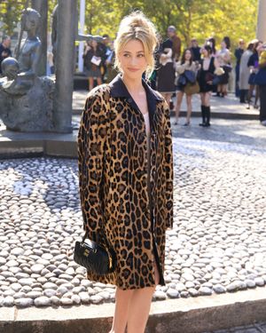 Image post by @people on Instagram