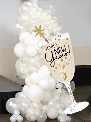 Image post by @partyup_balloons_by_melissa on Instagram
