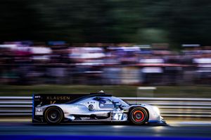 Image post by @simonpagenaud on Instagram